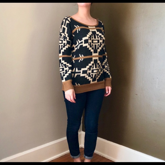 Sweater - Picture 2 of 3